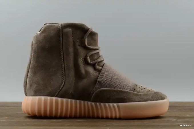 Brown BY2456 adidas Boost 750 Yeezy Light 0521